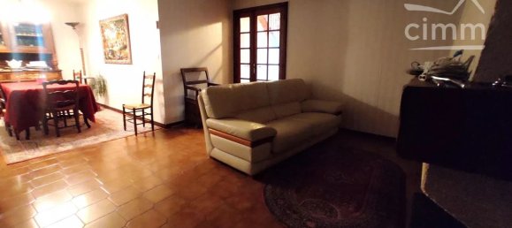 3 Schlafzimmer Haus in Saint-Omer-en-Chaussee, France, Nr. 212379 2