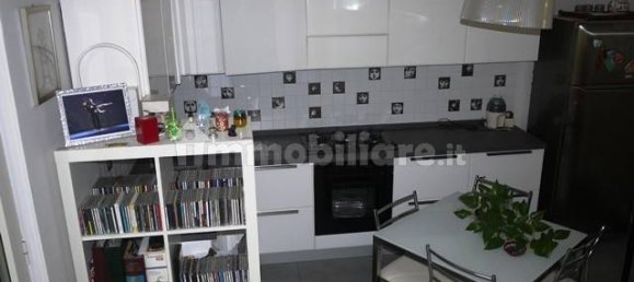 2 bedrooms Apartment in Rimini, Italy No. 12642 2
