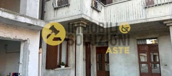 3 bedrooms Apartment in Antegnate, Italy No. 316082 6