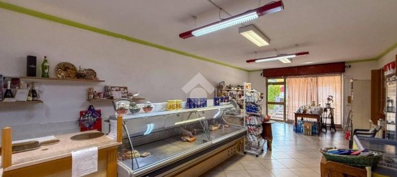 3 rooms Commercial property in Acquanegra Cremonese, Italy No. 337691 19