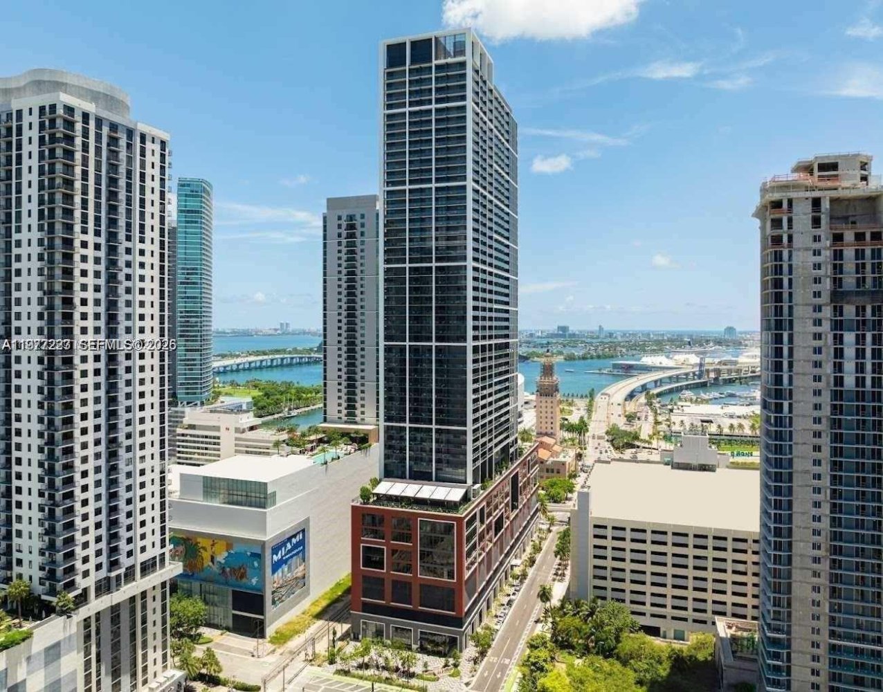 1 bedroom Commercial property for rent in Miami, Miami-Dade, Florida, USA № 614829