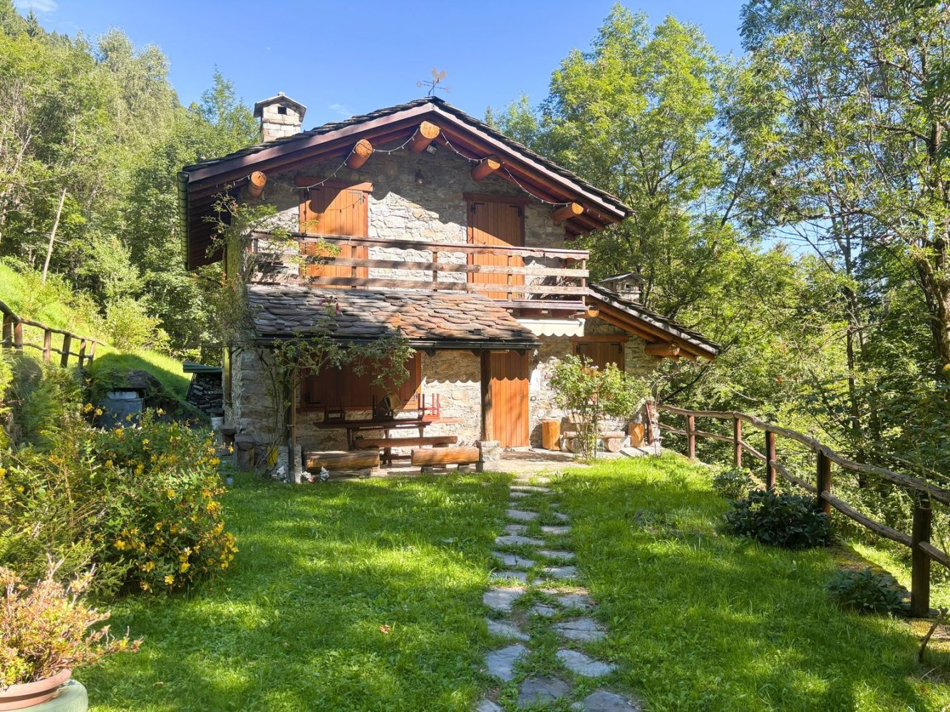 5 rooms House in Gerola Alta, Italy No. 288576