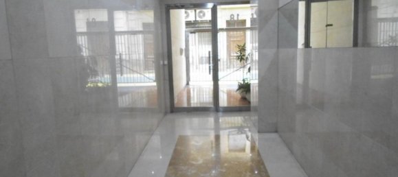 3 bedrooms Apartment in Alicante, Spain No. 20471 8