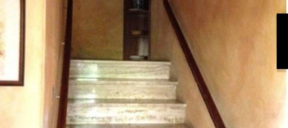 Квартира с 7 комнатами в Фучеккьо, Италия № 45267 16