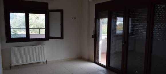 Недвижимость с 3 спальнями в Салоники, Греция № 56427 9