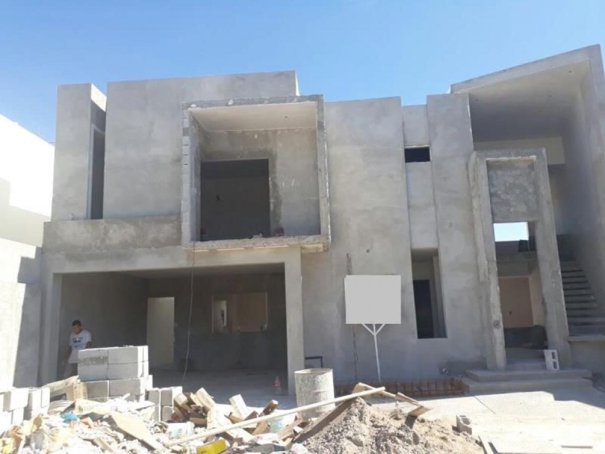 3 bedrooms House in Playa Vicente, Mexico No. 167679