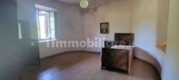 5 bedrooms House in Borgomanero, Italy No. 333540 11