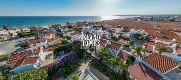 3 bedrooms House in Ayia Napa, Cyprus No. 23960 13