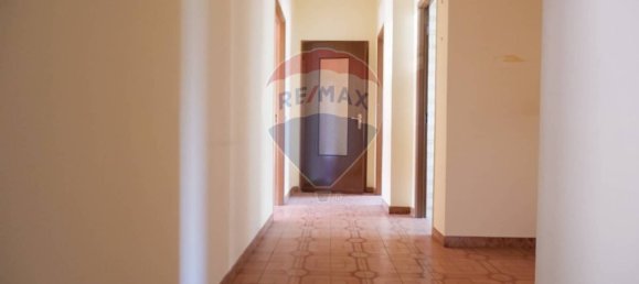 3 bedrooms Apartment in San Nicola la Strada, Italy No. 264189 33