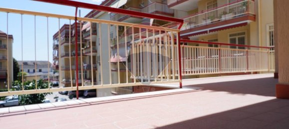 3 bedrooms Apartment in San Nicola la Strada, Italy No. 264189 18