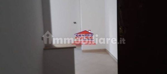 4 Schlafzimmer Wohnung in Fiumefreddo di Sicilia, Italy, Nr. 360359 4