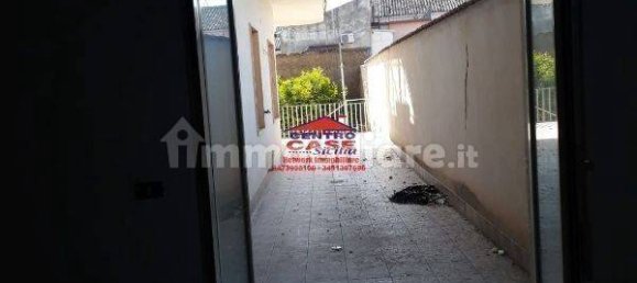 4 Schlafzimmer Wohnung in Fiumefreddo di Sicilia, Italy, Nr. 360359 12