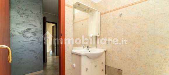 1 bedroom Apartment in Turin, Italy No. 308449 16