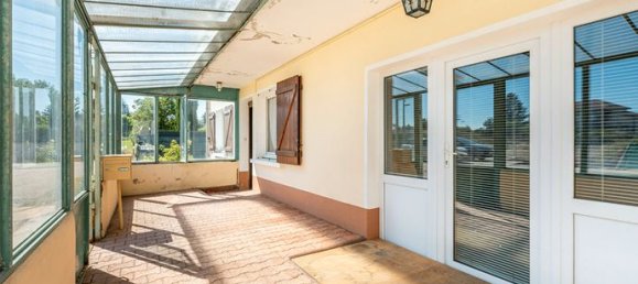 4 chambres Maison à Ain, France No. 310063 2