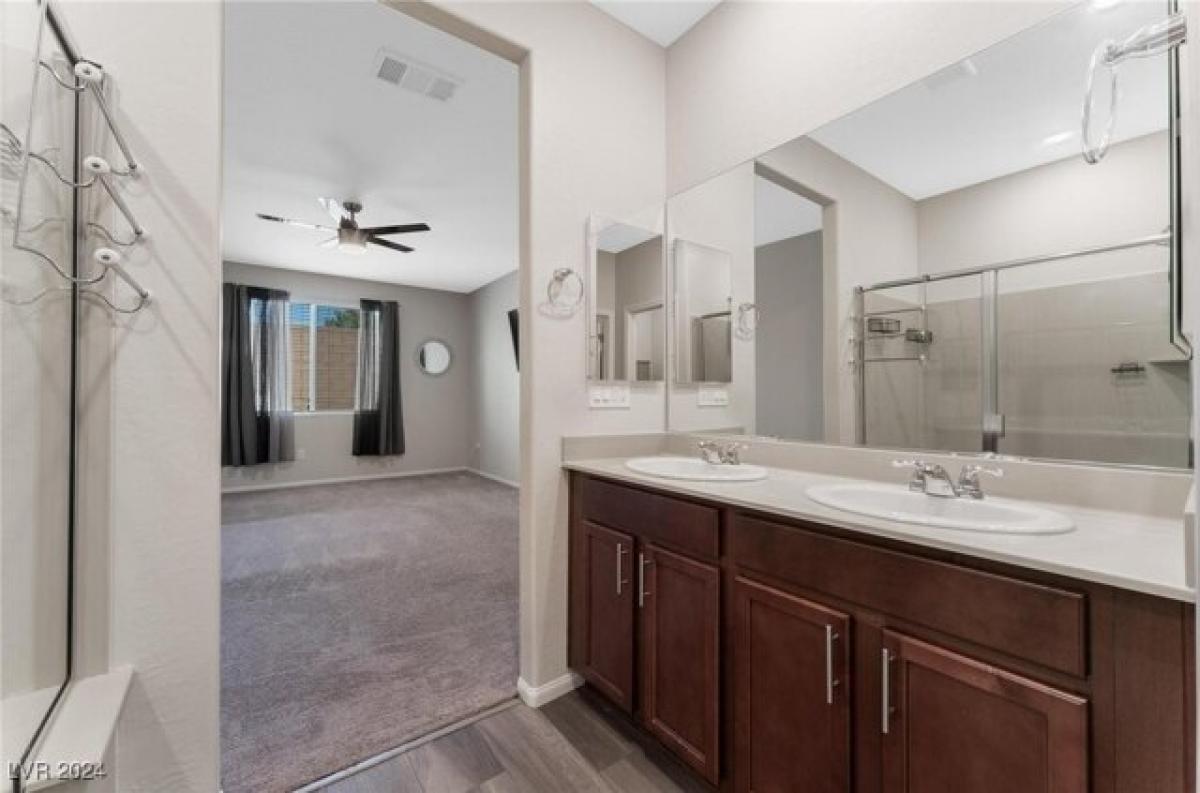 4 Schlafzimmer Haus in North Las Vegas, USA, Nr. 436651