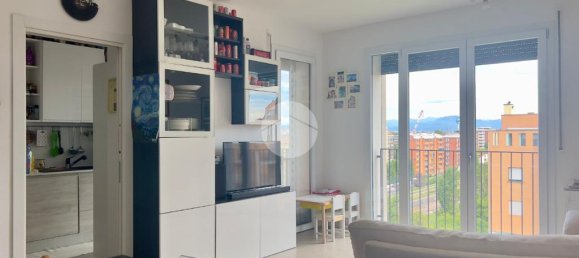 3 bedrooms Apartment in Milan, Italy No. 315676 5