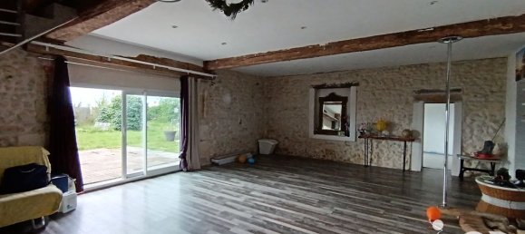 Casa T6 em Saint-Ouen-les-Vignes, France N.º 262231 14