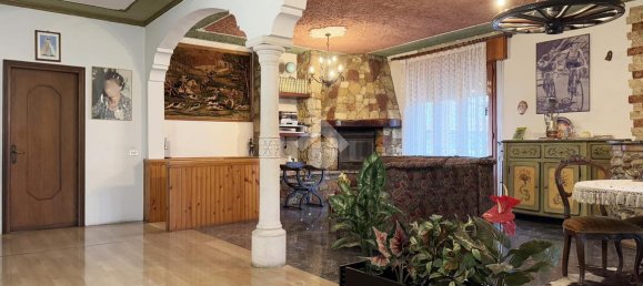 Studio in Fontaniva, Italy No. 7345 12