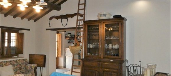 4 غرف نوم منزل في Cortona, Italy رقم 176290 13