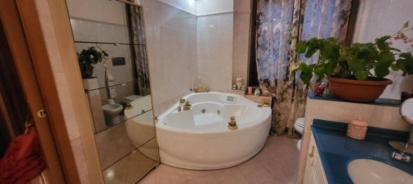 4غرفة شقة في Parabiago, Italy رقم 159585 13