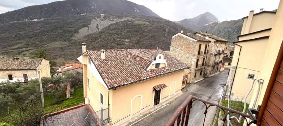 5 rooms House in Anversa degli Abruzzi, Italy No. 130086 14