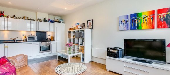 1 bedroom Apartment in Acton, United Kingdom No. 12736 2