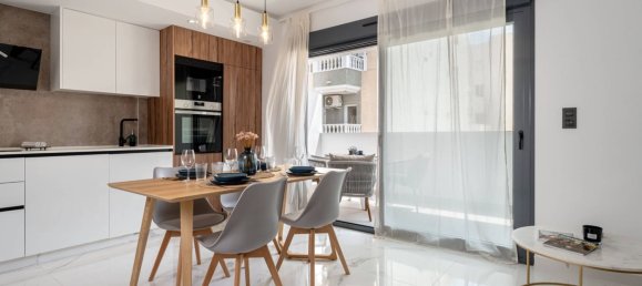 3 Schlafzimmer Wohnung in Torrevieja, Spain, Nr. 188050 29