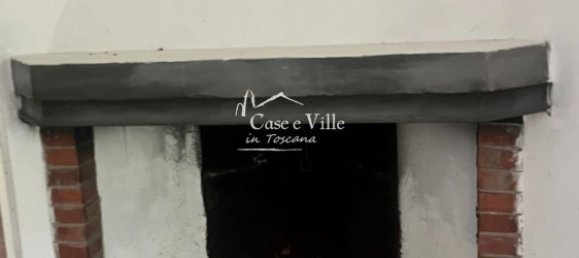 3 bedrooms House in Prato, Italy No. 352977 7