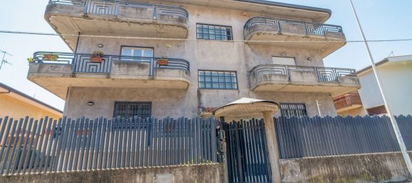 4-Zimmer Wohnung in Misterbianco, Italy, Nr. 258426 36