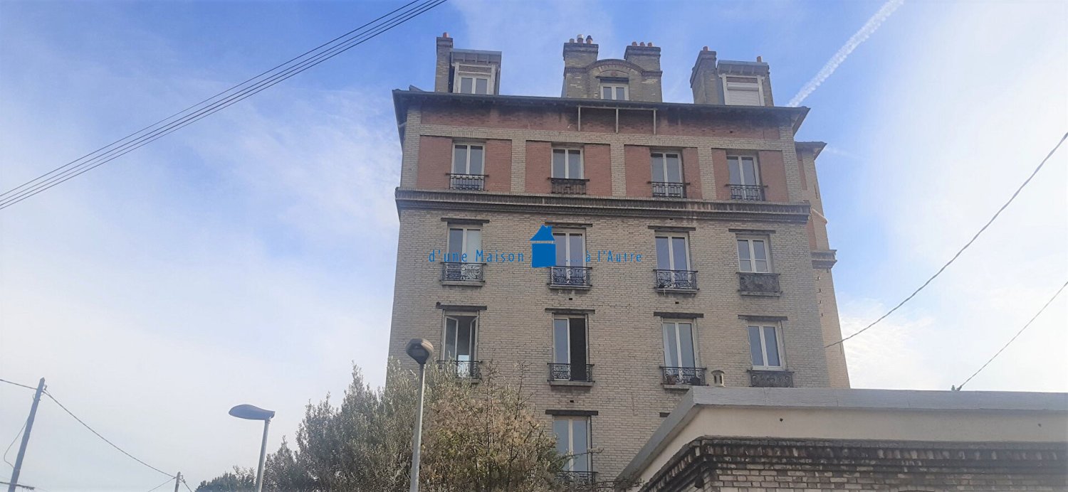 1 bedroom Apartment in Houilles, France No. 185465