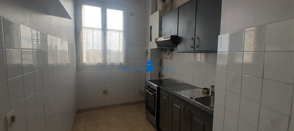 1 bedroom Apartment in Houilles, France No. 185465 7