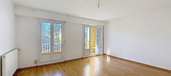 2 bedrooms Apartment in Cotes-d'Armor, France No. 204101 3