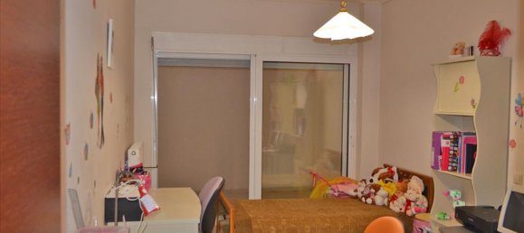  T4 em Loutraki, Greece N.º 7653 7