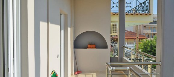  T4 em Loutraki, Greece N.º 7653 21