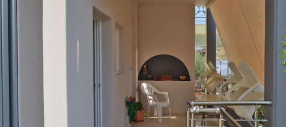  T4 em Loutraki, Greece N.º 7653 15