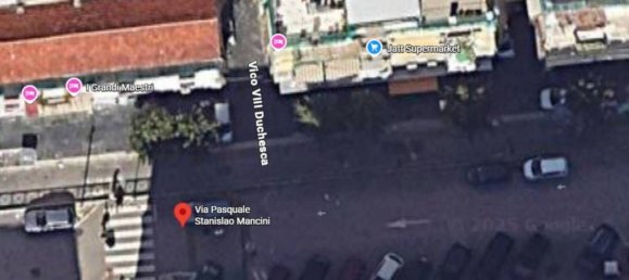 188m² Commercial property in Naples, Italy No. 301748 5