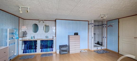 3 bedrooms Castles in Gigneville, France No. 65790 11