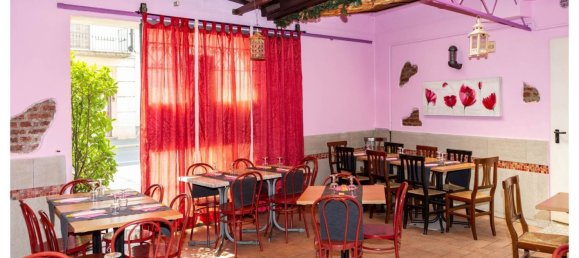 Propriété commerciale à Vigevano, Italy 120m² No. 364863 9