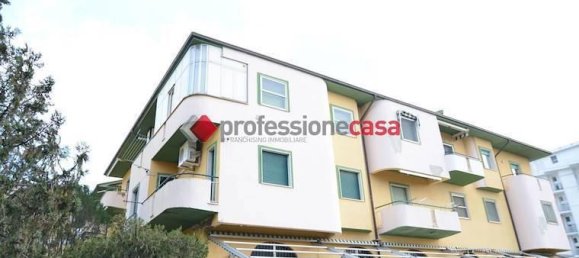 4-salle Appartement à Campomarino, Italy No. 35083 3