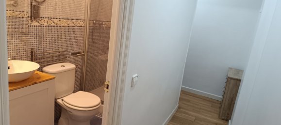 1 bedroom Apartment in Madrid, Spain No. 157662 12