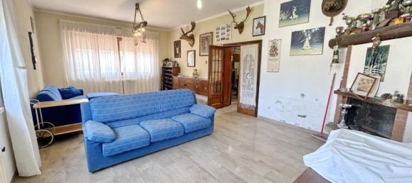 5 rooms Villa in Gavorrano, Italy No. 234098 8