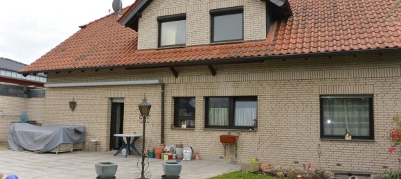 Дом с 4 спальнями в Ойскирхен, Германия № 79125 8