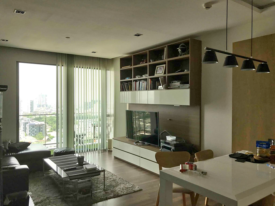 Кондоминиум  с 2 спальнями в Пхракханонг, Таиланд № 4624