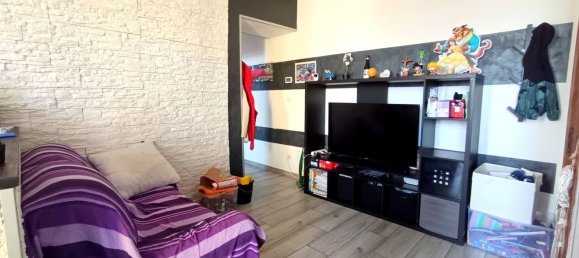 3 rooms Apartment in Pinerolo, Italy No. 270250 4