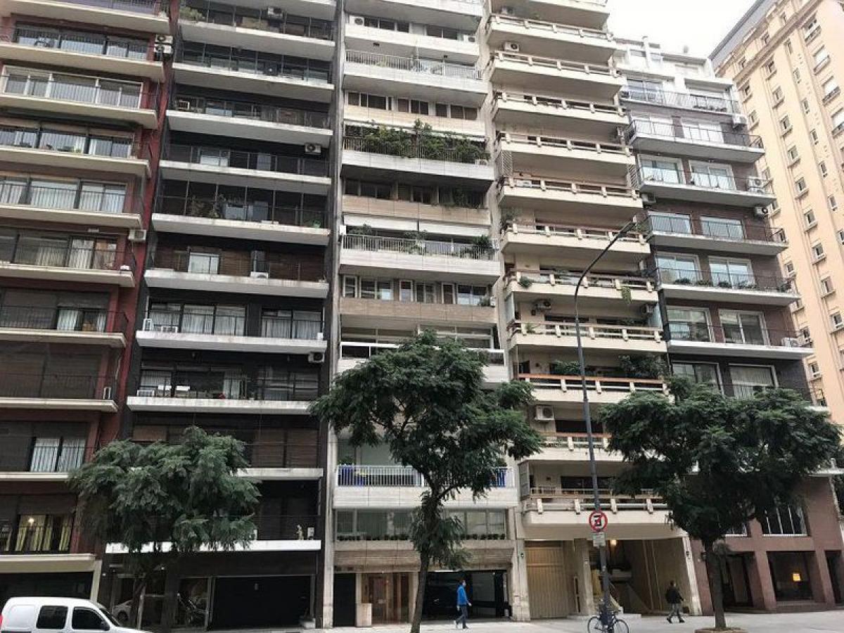 4 bedrooms Apartment in Palermo, Argentina No. 102592