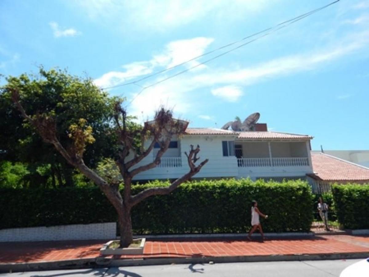 4 bedrooms House in Barranquilla, Colombia No. 4087