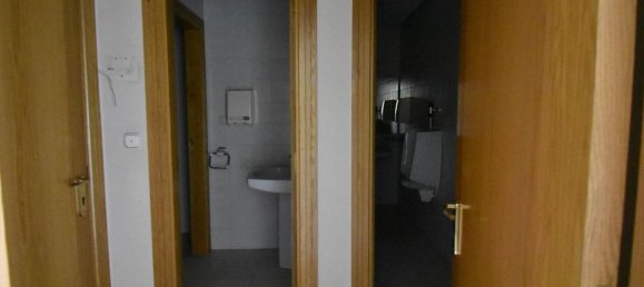 Gewerbliche Immobilie in Iscar, Spain 183m², Nr. 73842 5