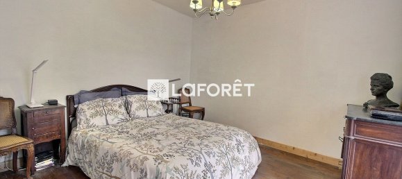 5 bedrooms House in Montreuil, France No. 169769 8