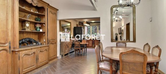 5 bedrooms House in Montreuil, France No. 169769 4