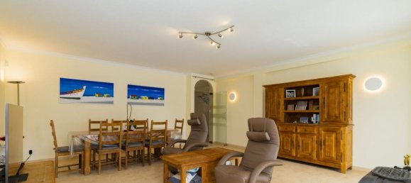 4 bedrooms Villa in Lagoa, Portugal No. 7532 6